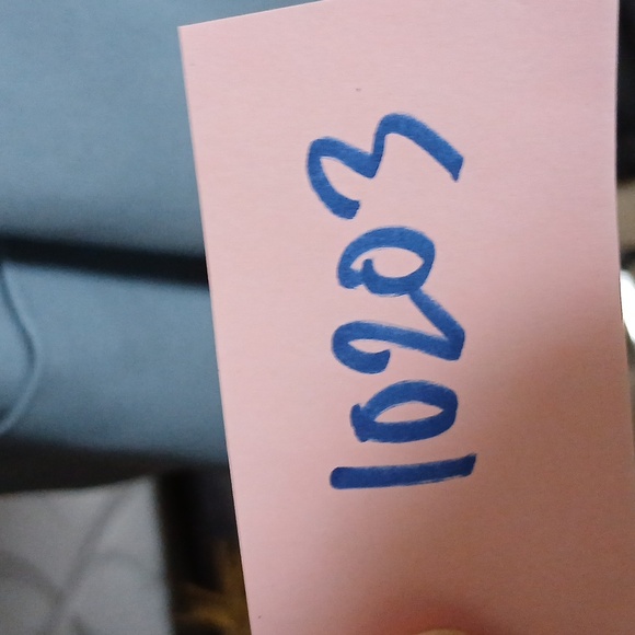 Talbots baby blue silk blazer. Mint condition. Size 16 - Picture 8 of 8